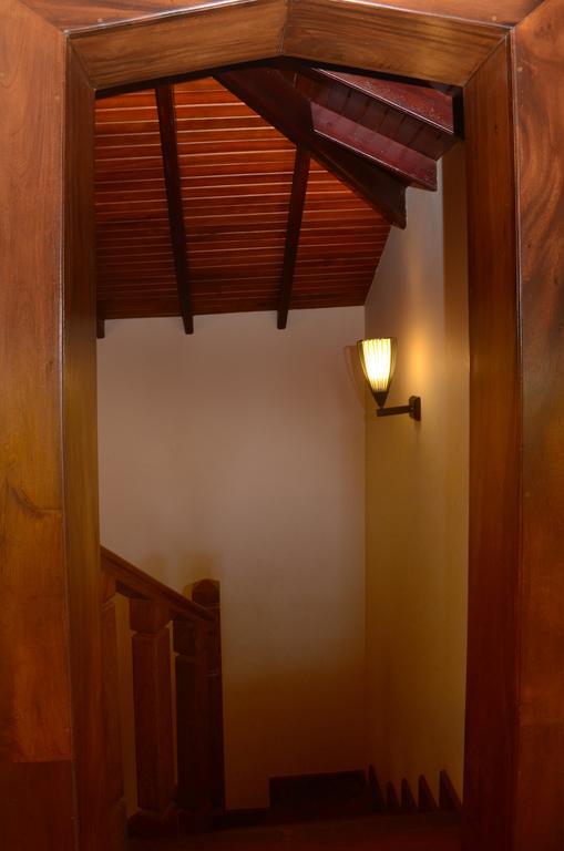 Lovely Villa Negombo Ettukala Exterior foto