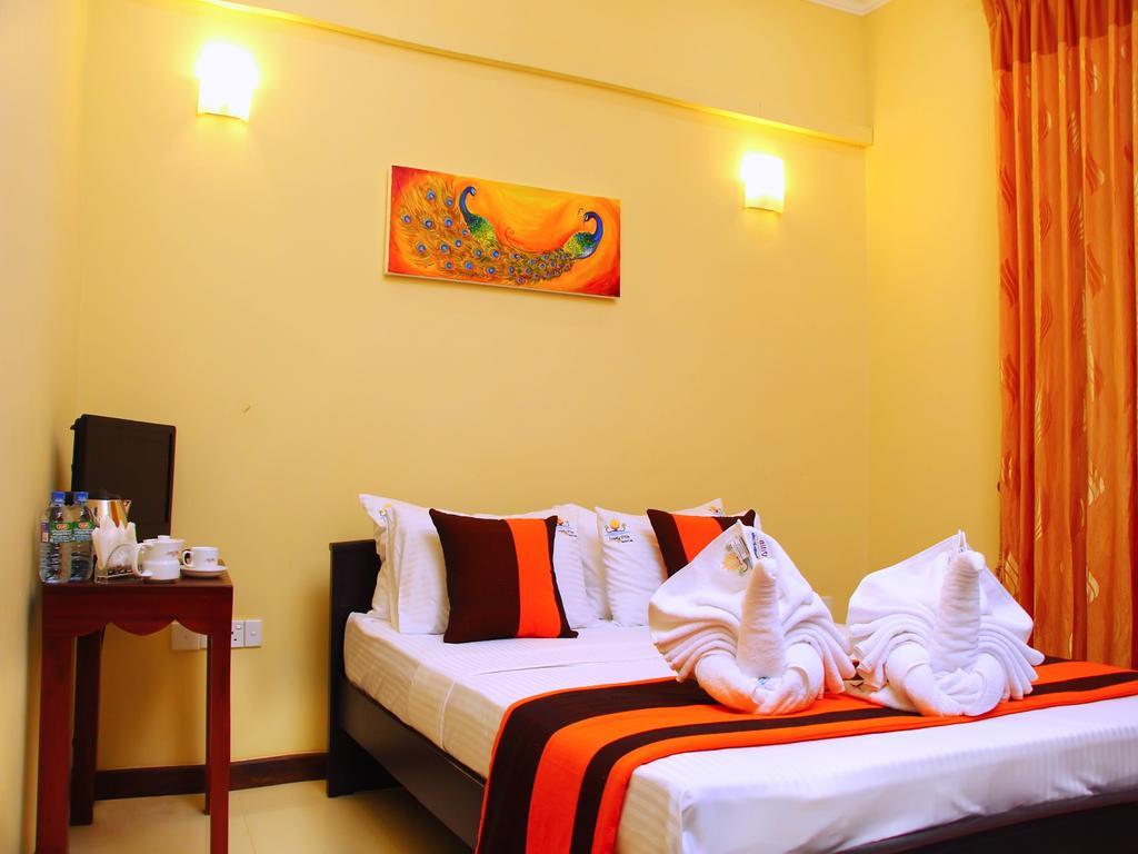 Lovely Villa Negombo Ettukala Exterior foto