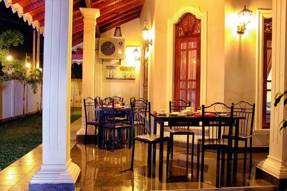 Lovely Villa Negombo Ettukala Exterior foto